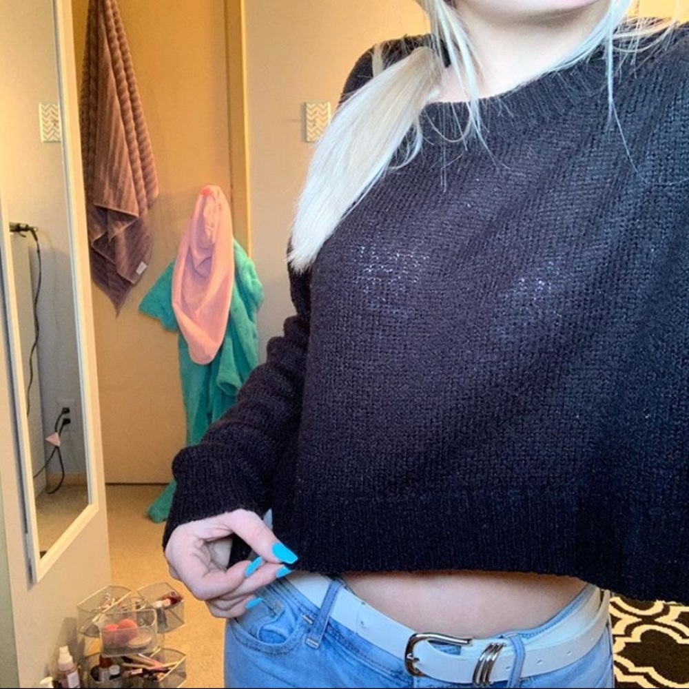 cropped sweater